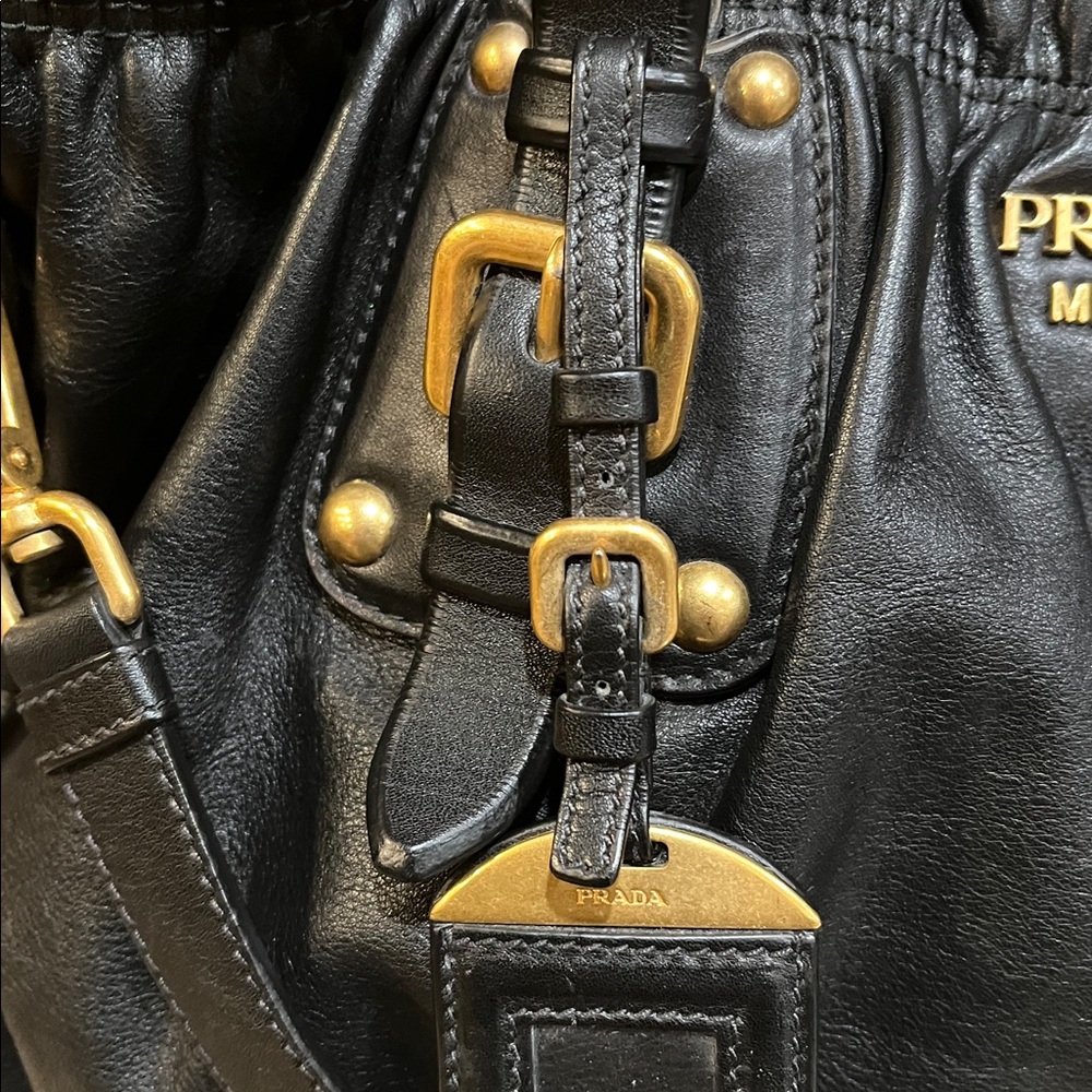 Prada EUC Vitello Daino Shoulder Bag With COA - Picture 3 of 13